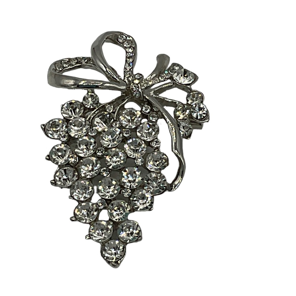 Silver-tone grapevine brooch